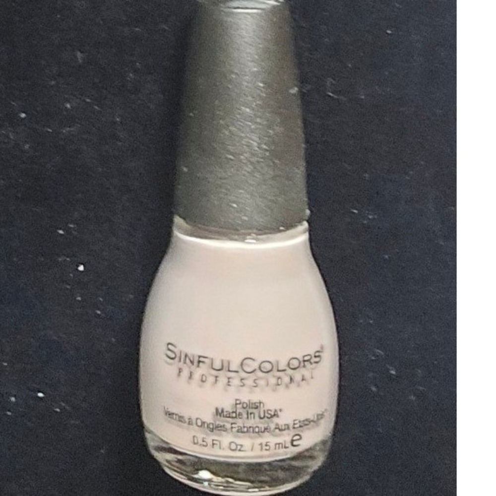 Sinful Colors professional 2539 SPRING FLING nail polish swatched 1x pinkish